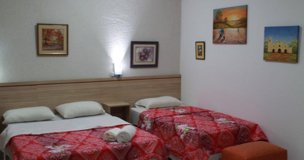 Hostal Casa Suiza Asuncion Room photo
